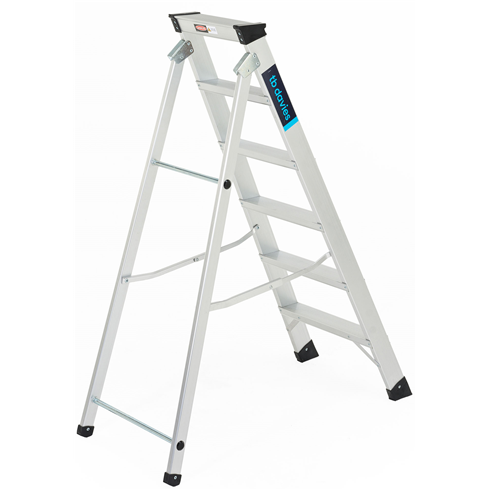 Heavy-Duty EN131 Swingback Step Ladders