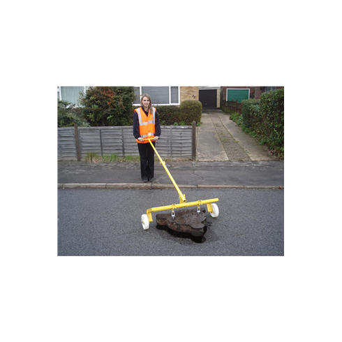 Handylift Wheeler Manhole Cover Lifter