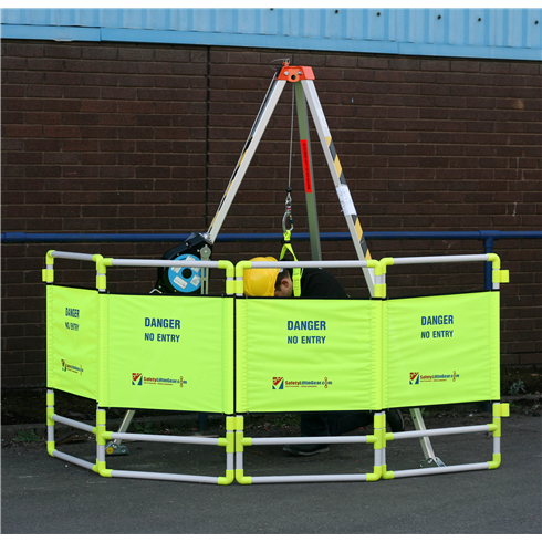 4 Panel Safety Barrier