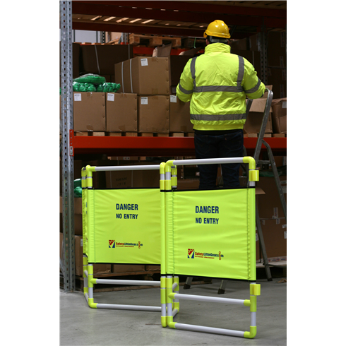 4 Panel Safety Barrier