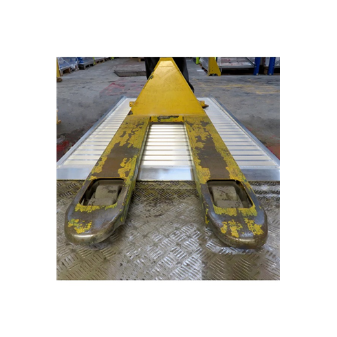 Alloy Ramp Flat-Top Container Ramp 2mtr x 1mtr