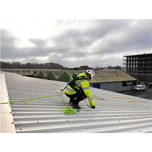 GFAC011 14mm Vertical Safety line with guided fall arrester