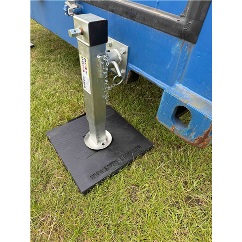 500x500x40mm Square Outrigger Pad
